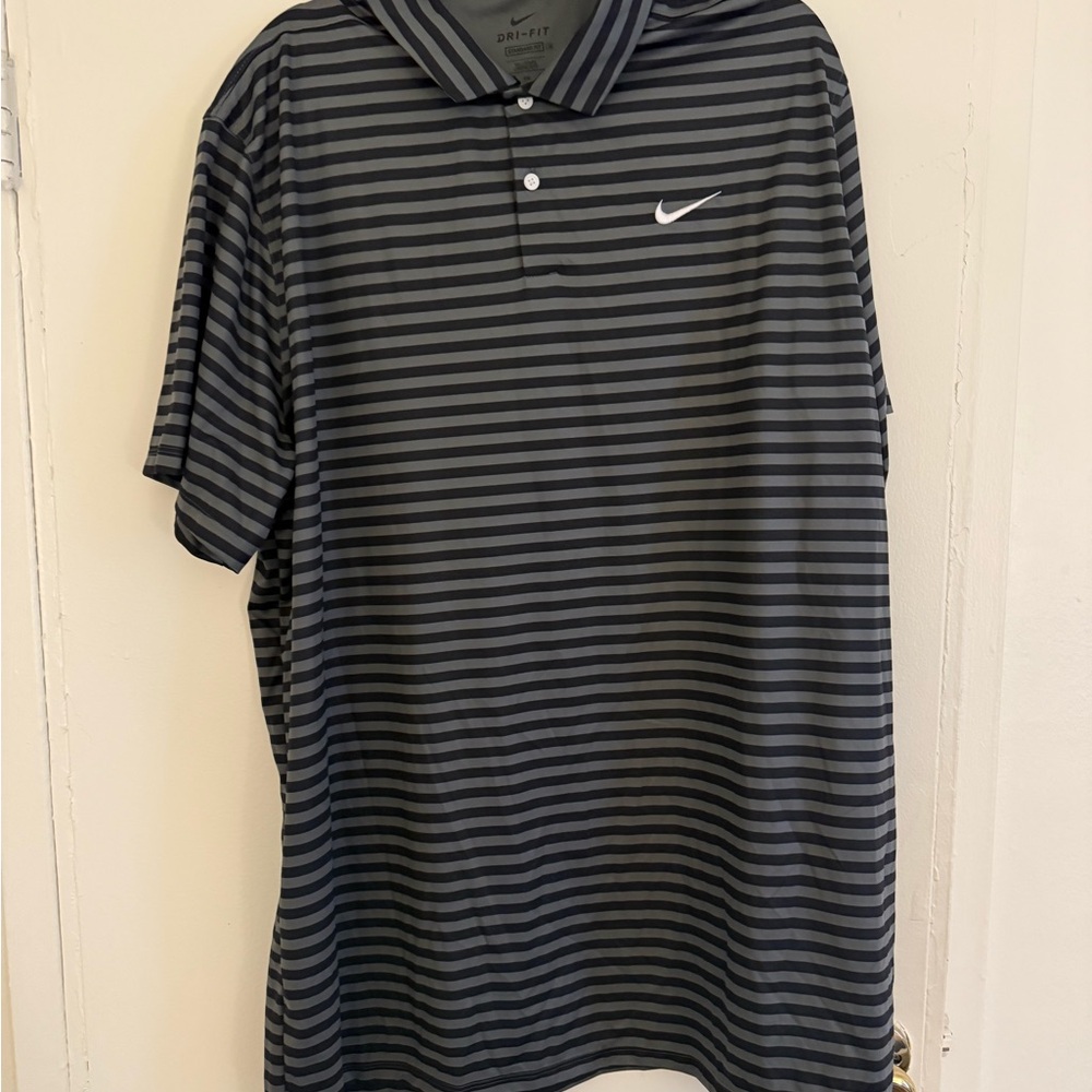 Nike Men's Dark Gray Striped Polo Shirt